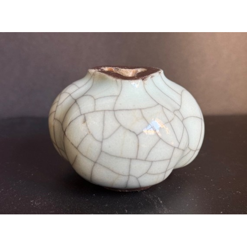 cracked miniature porcelain vase type Guan - China 18/19th century